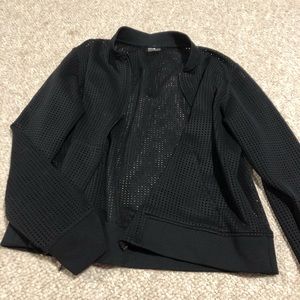 CALIA Carrie Underwood active